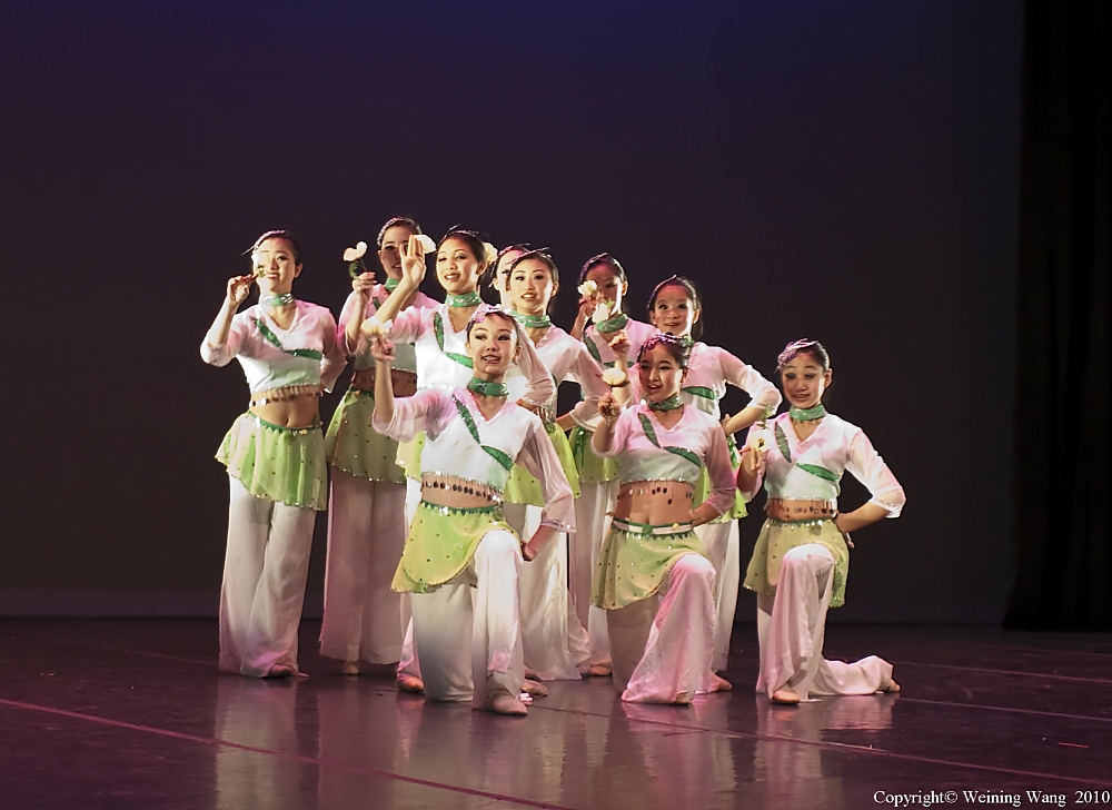 DancePerformance032.jpg
